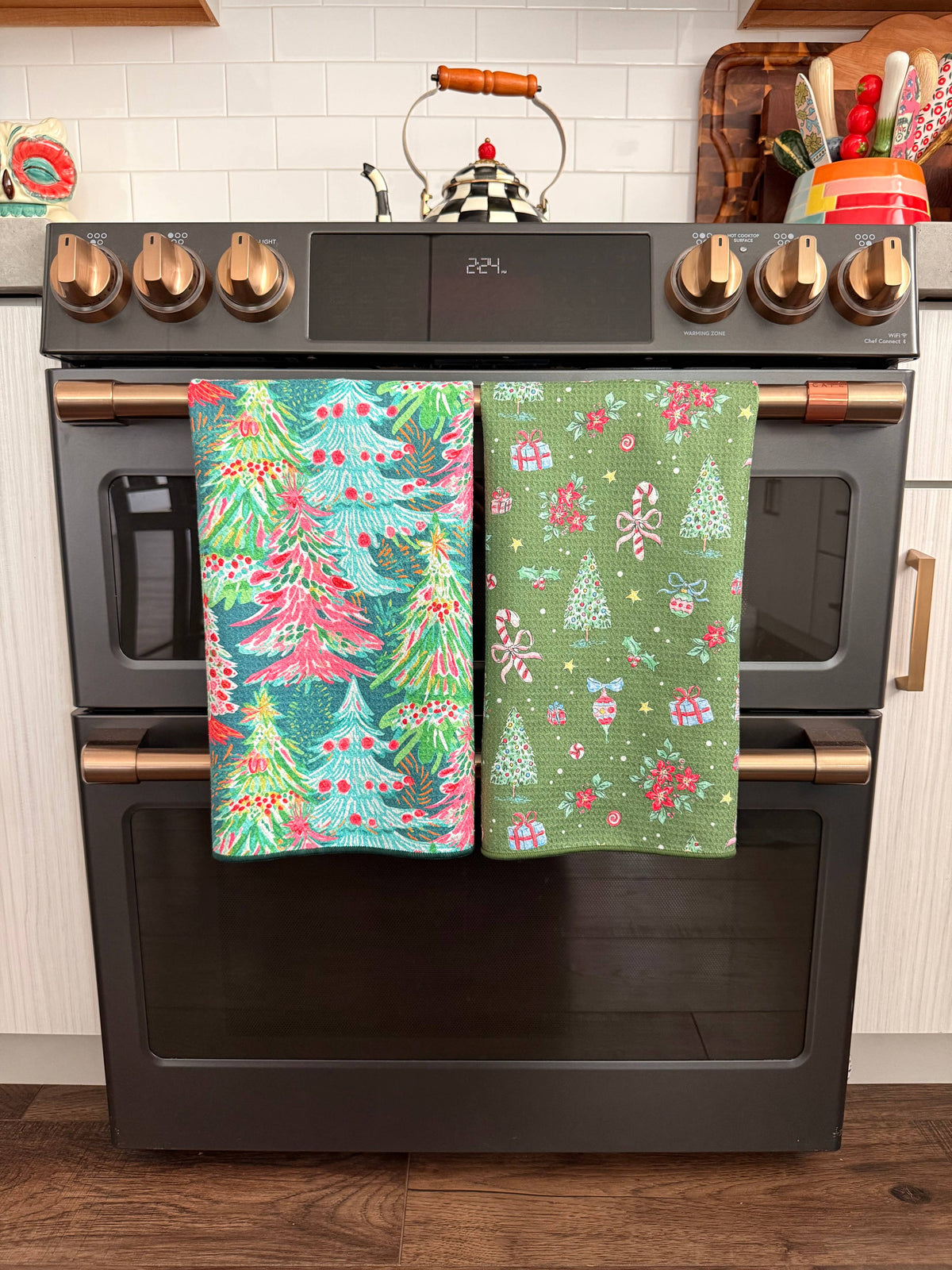 Yuletide: Double-Sided
