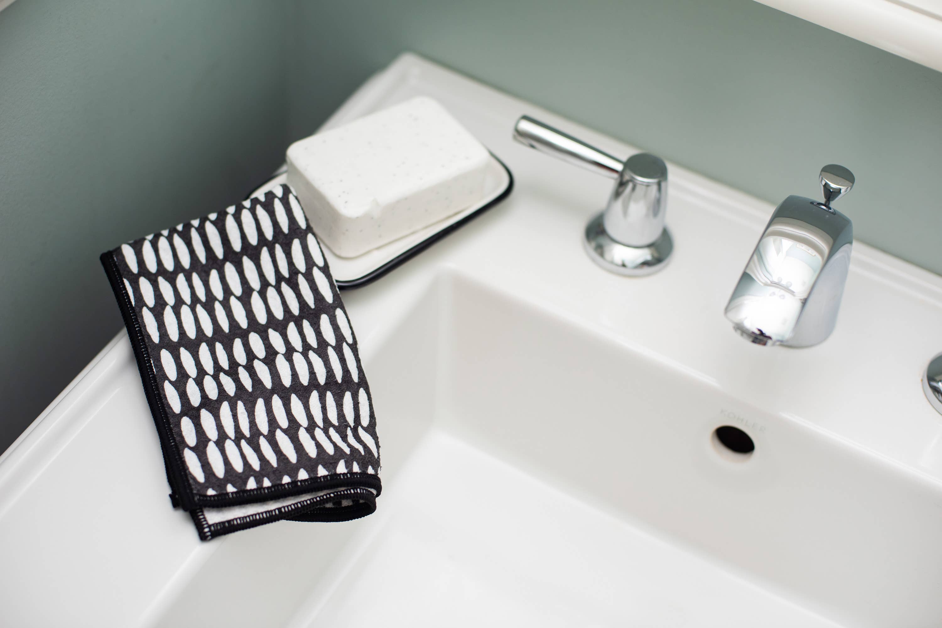 Mighty Minis Towel Set - Beans in Black (set of 3)