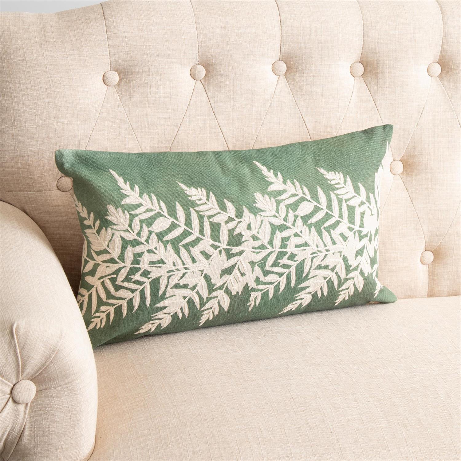 Leafy Pillow