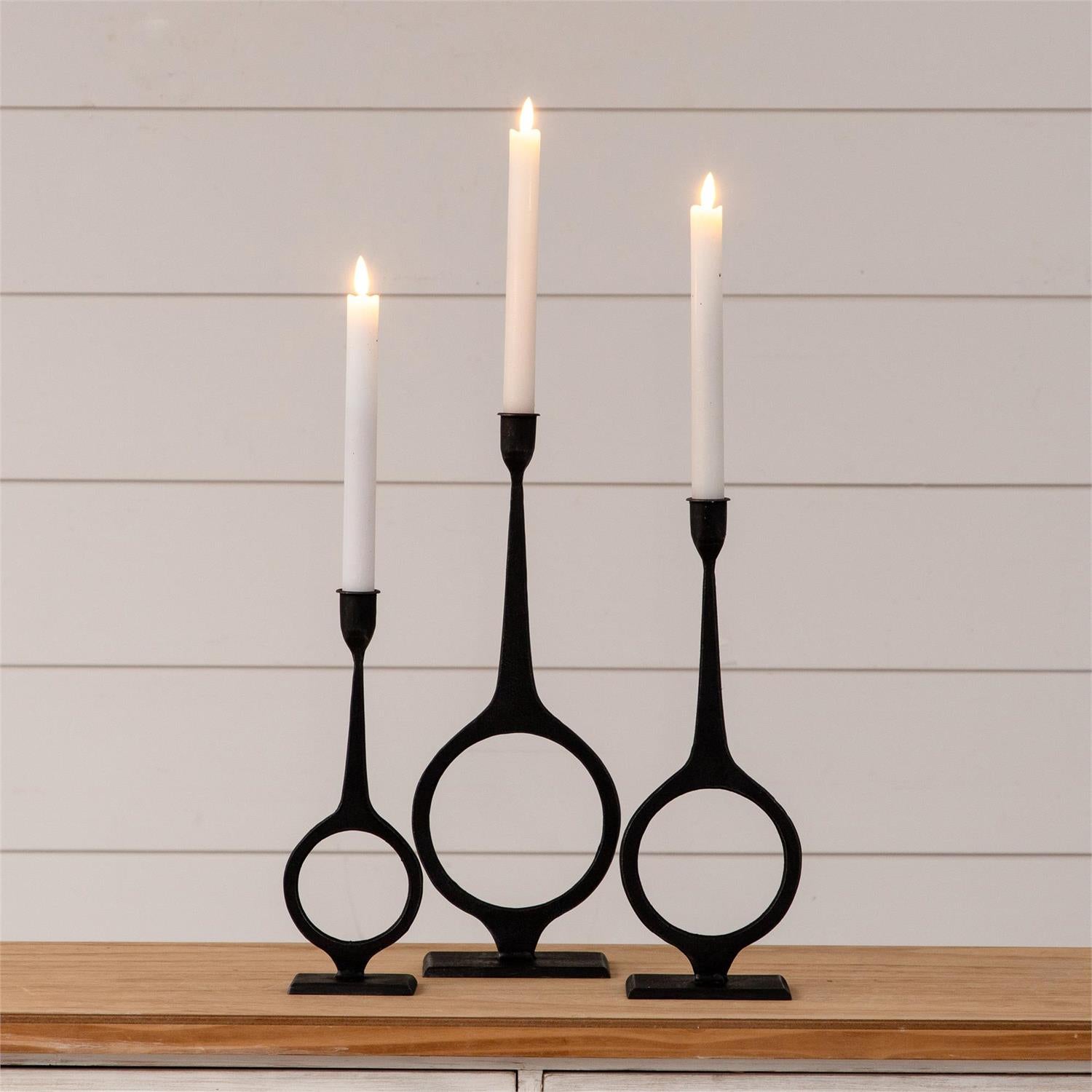 Round Taper Candle Holder
