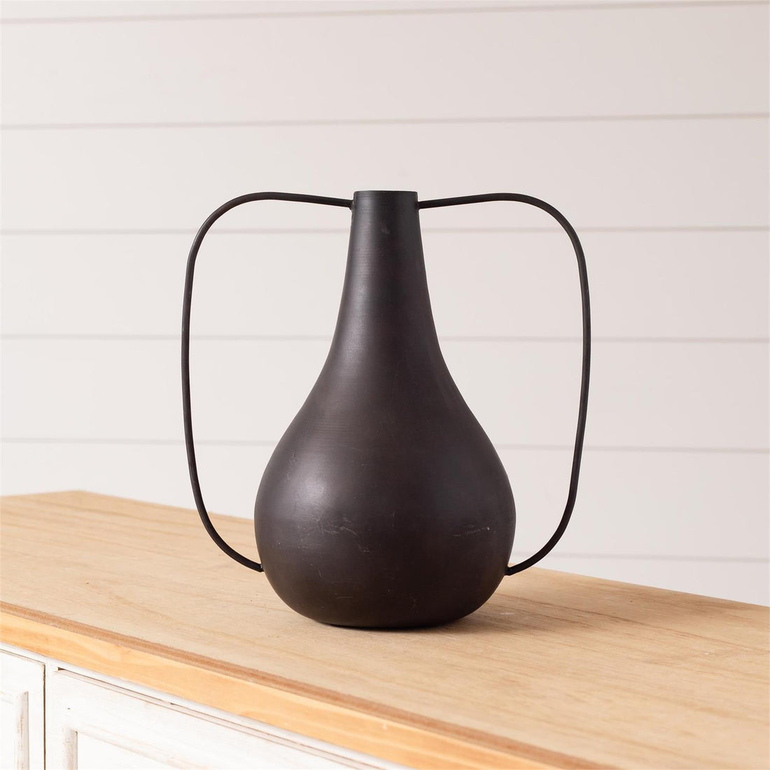 Vase w/ Handles