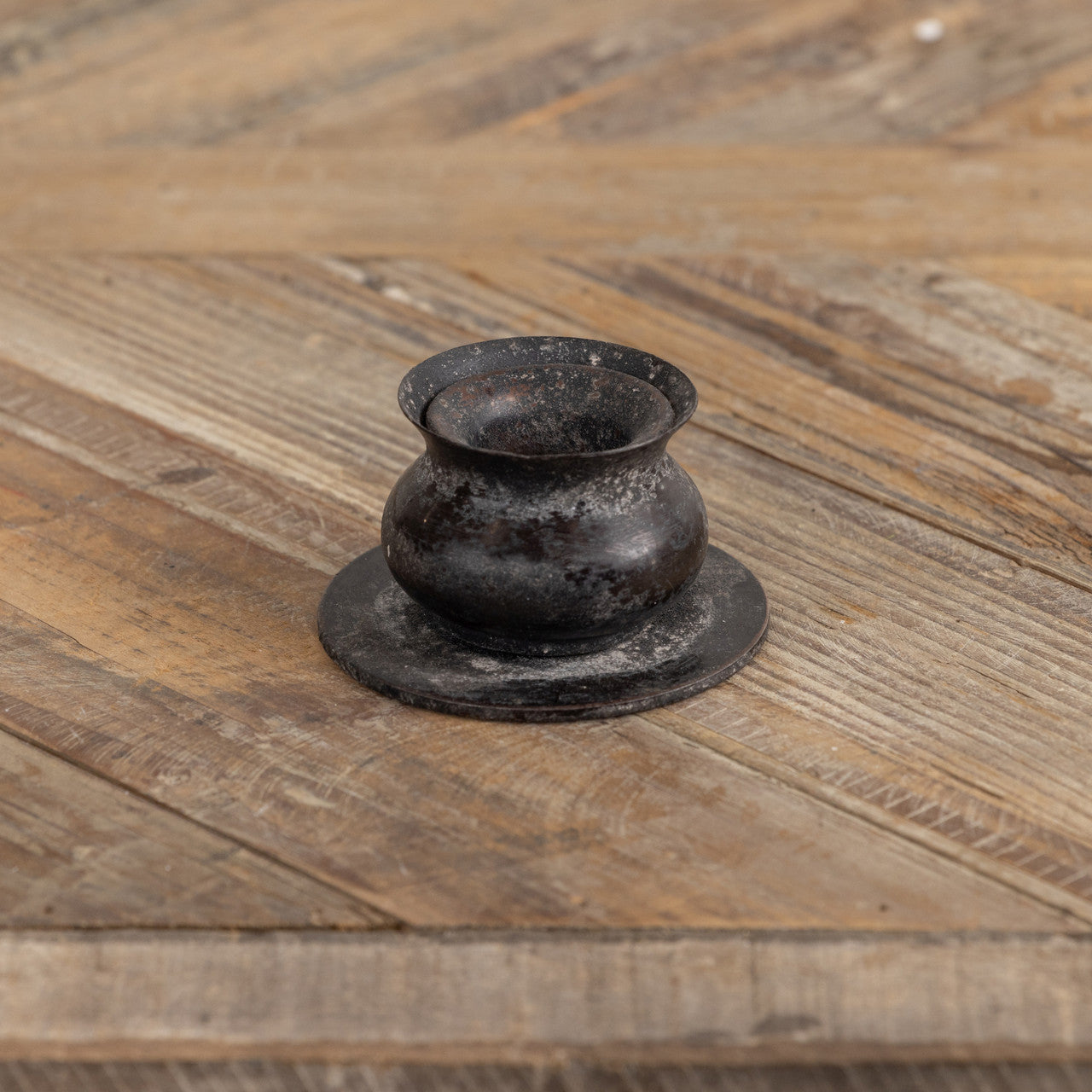 Finlay Taper Candle Holder