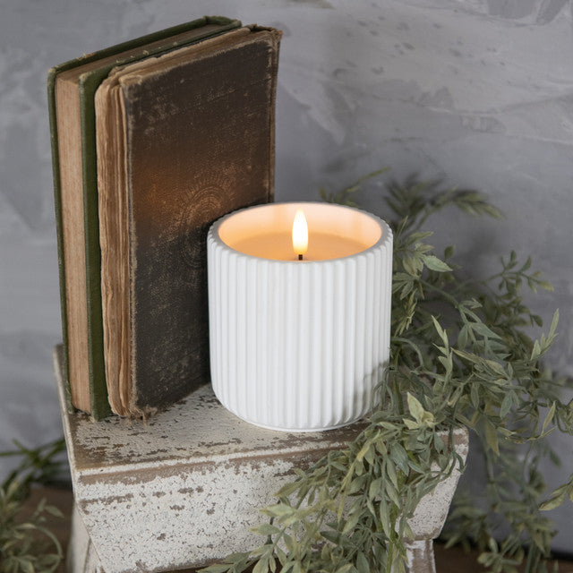 Ribbed Candle