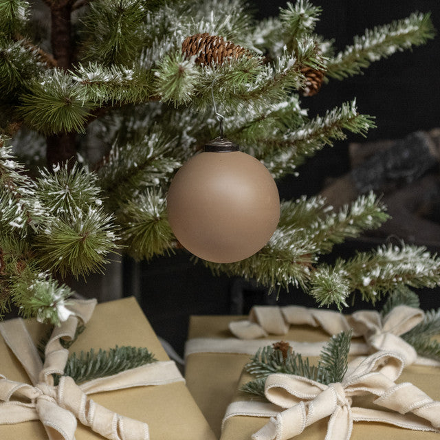 Beige Kugel Ornament