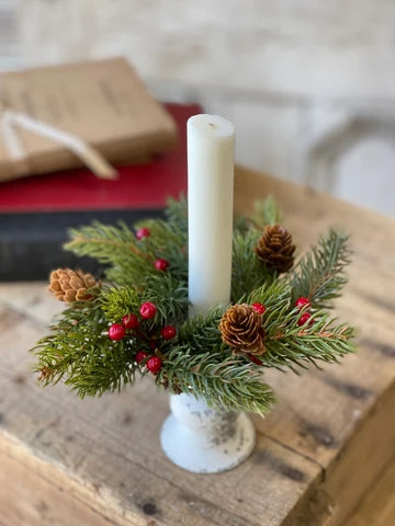 White Spruce w/ Berry Candle Ring