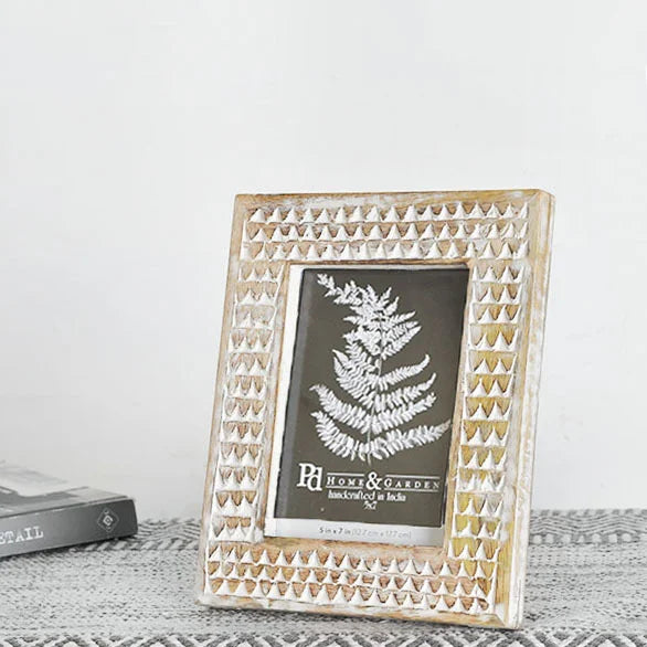 Arrow Picture Frame