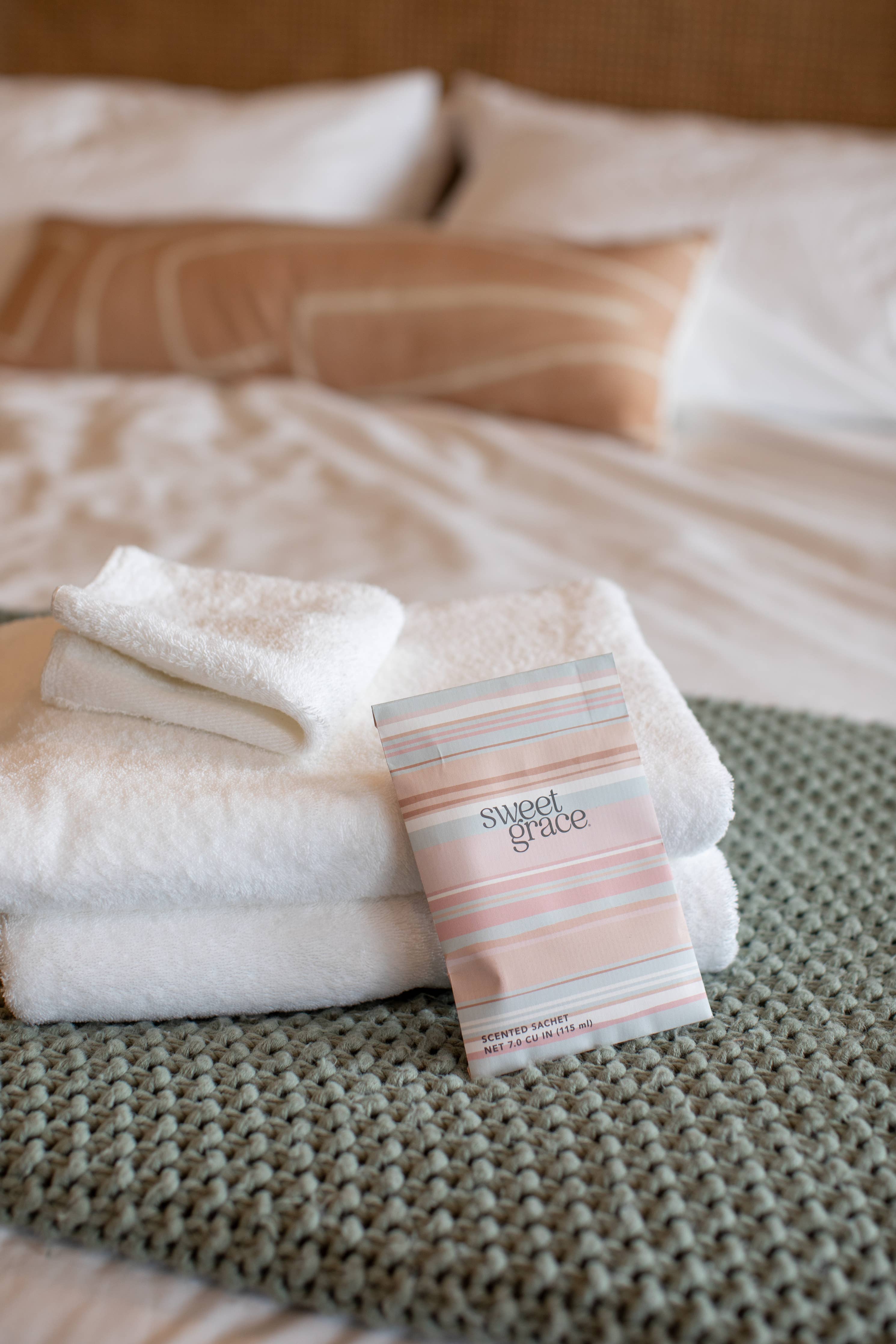 Sweet Grace Modern Stripe Sachet 9 Pack