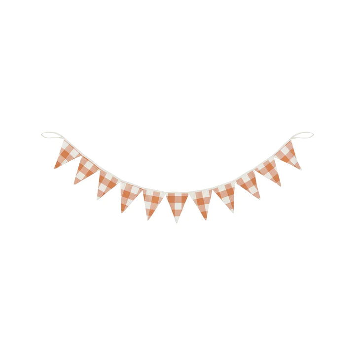 Check Pennant Garland