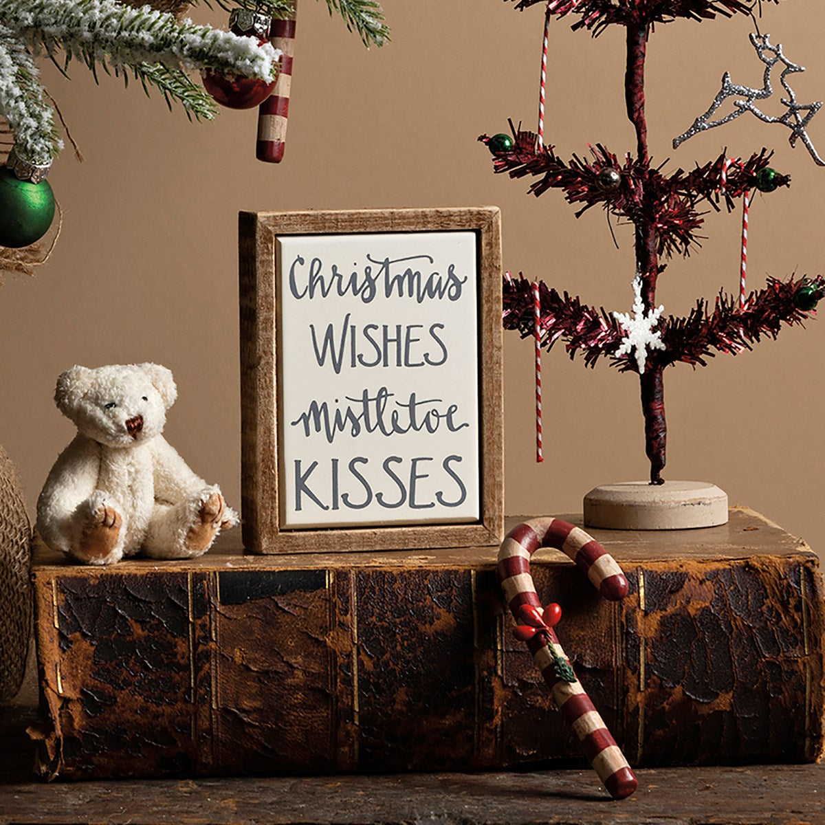 Mistletoe Box Sign