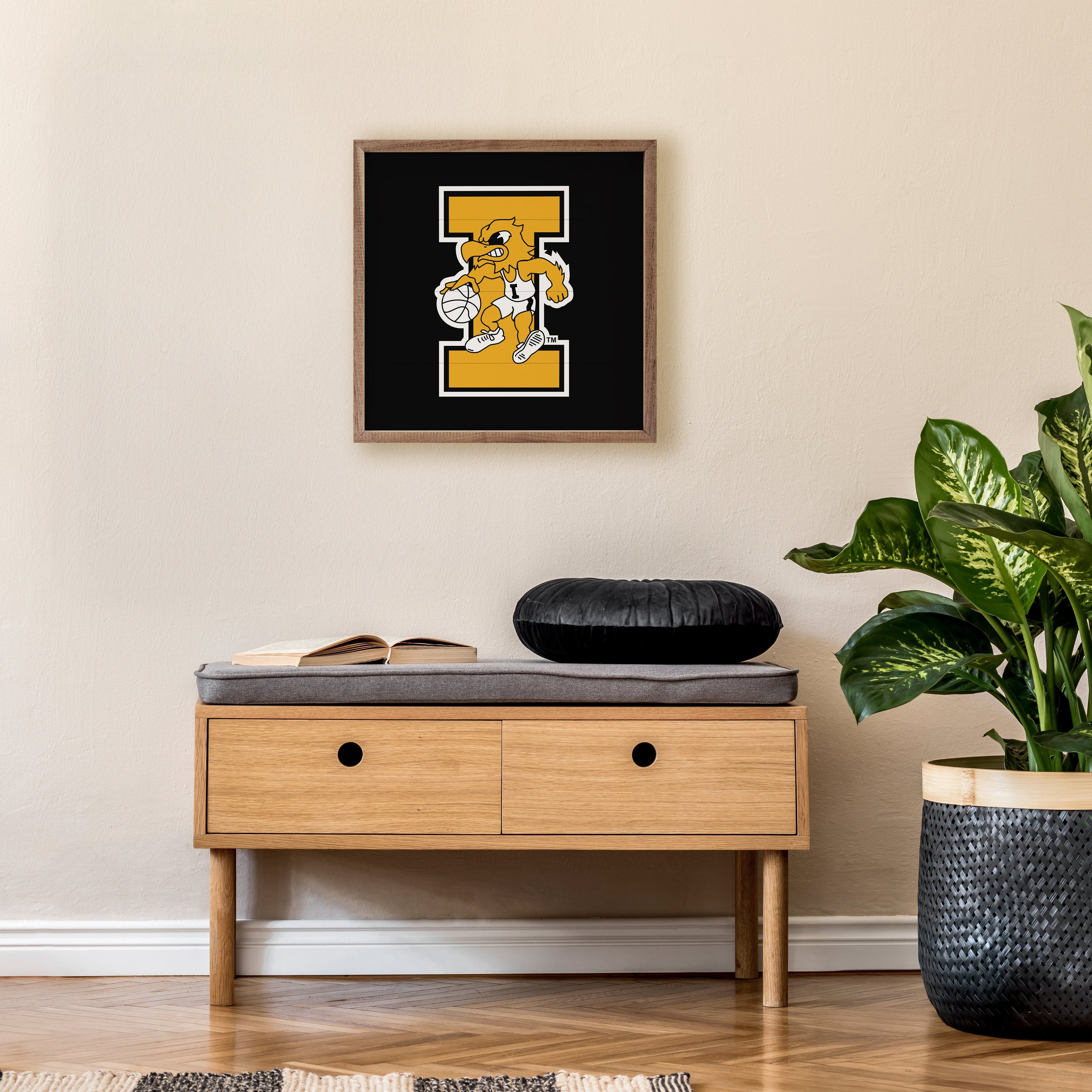 Vintage Bold Letter Basketball University Of Iowa Black