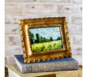 Triple Scallop Frame