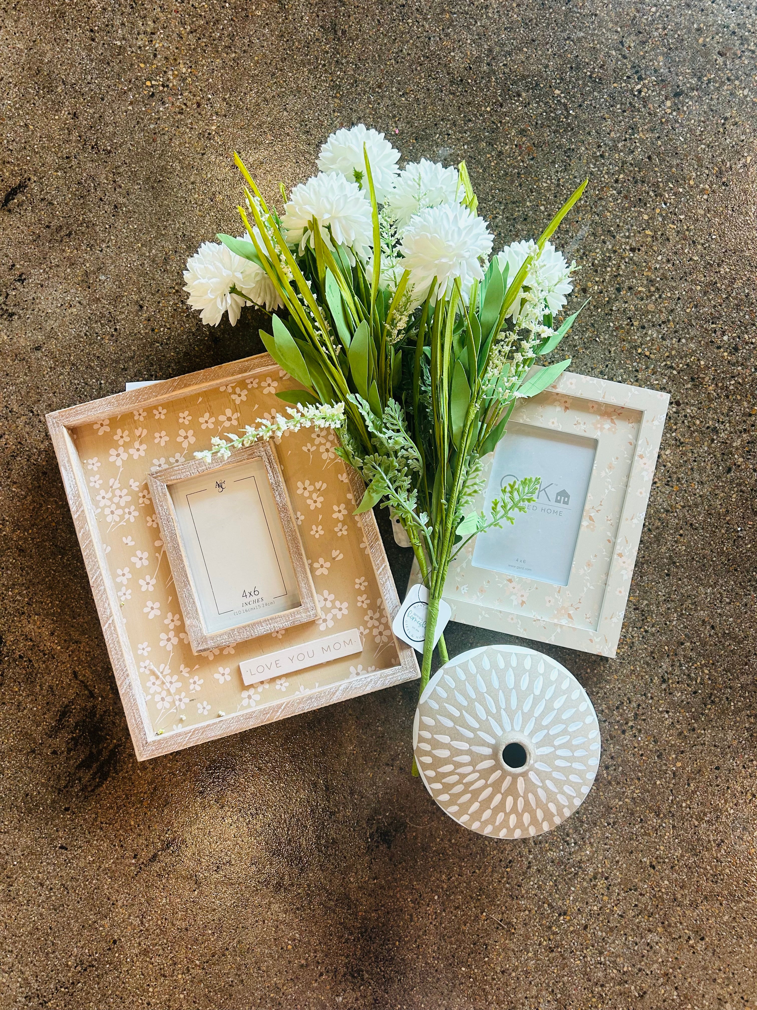 Frame &amp; Floral Bundle