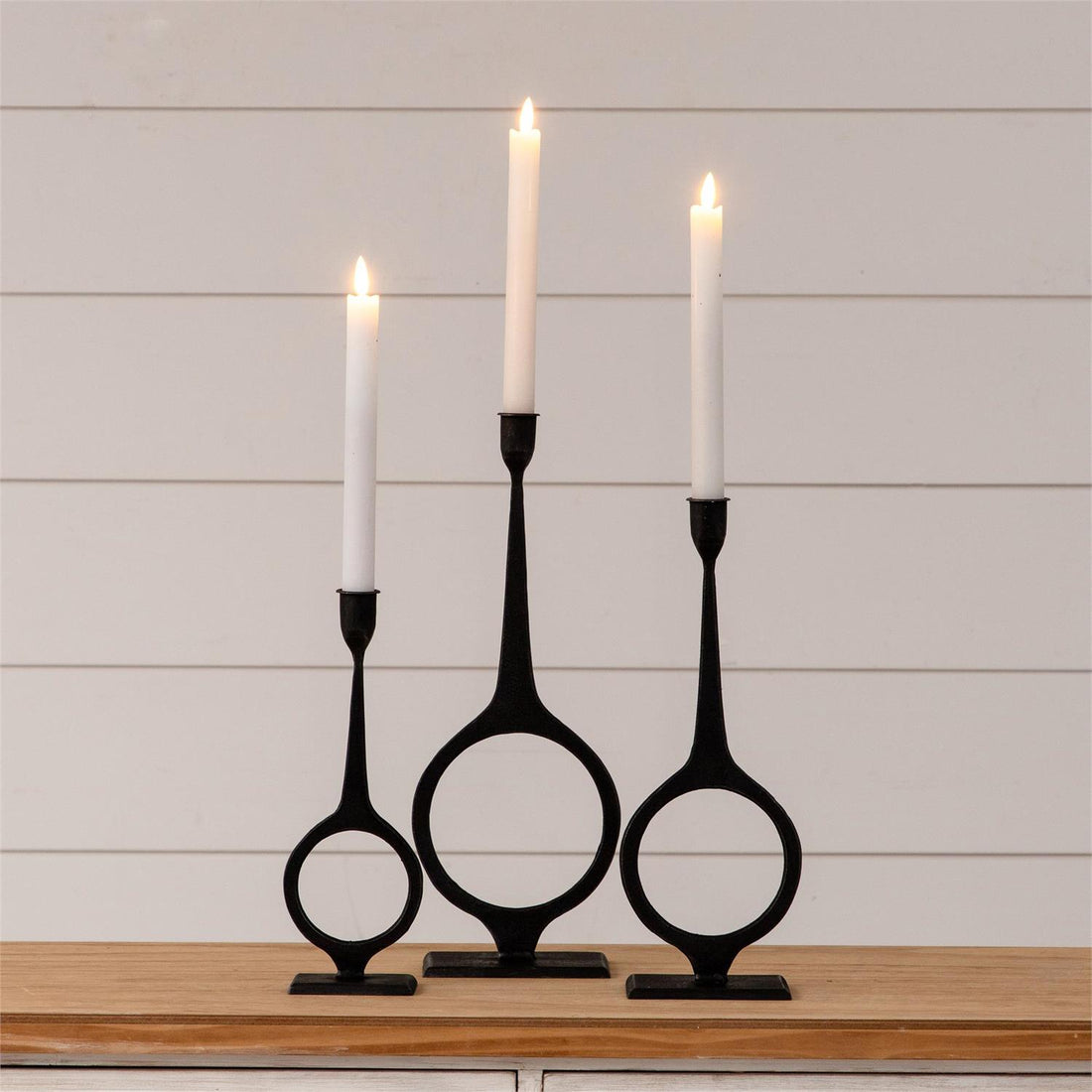Round Taper Candle Holder