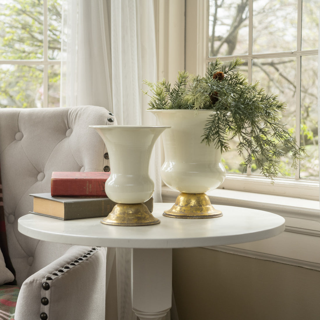 White &amp; Gold Urn