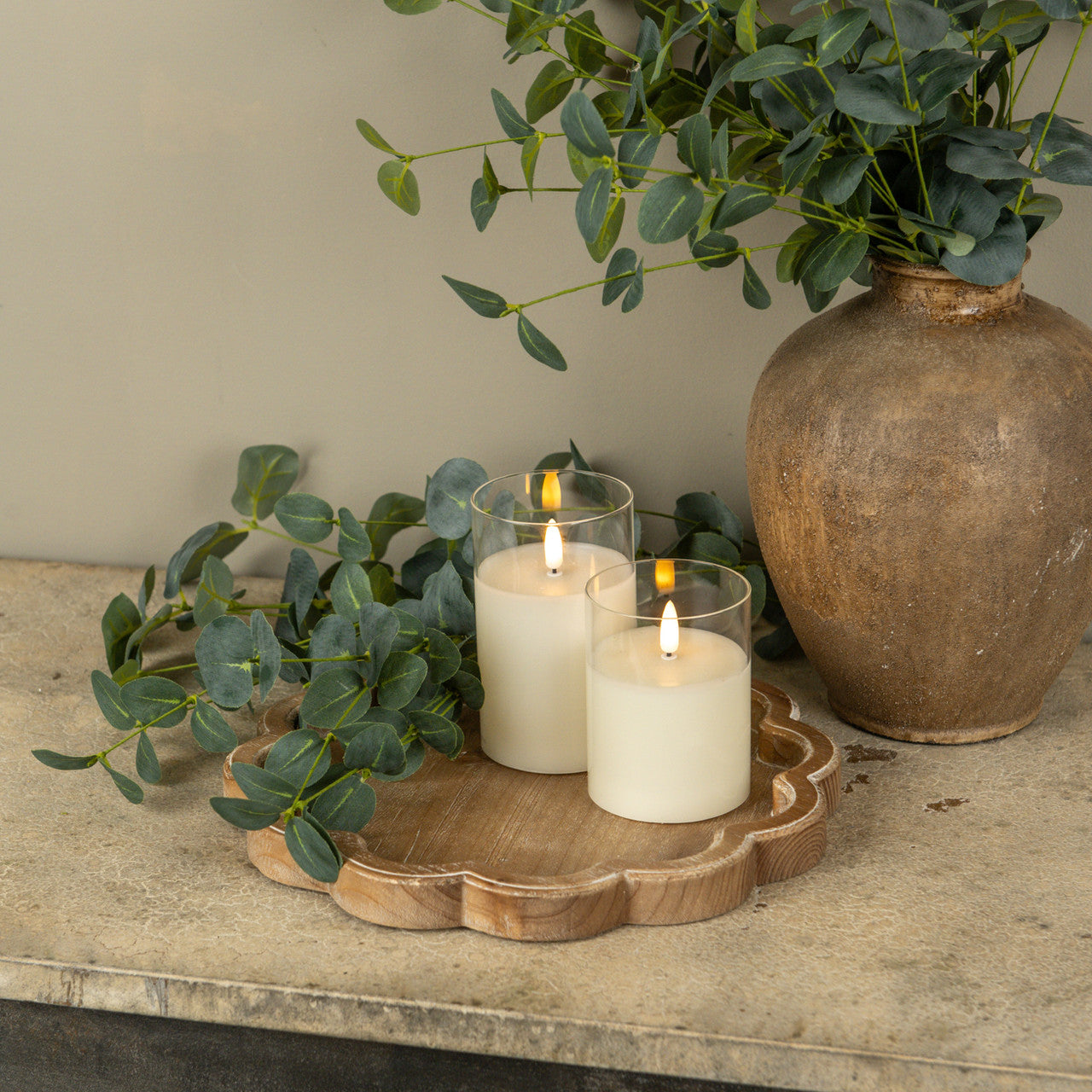 Scalloped Flat Wood Tray