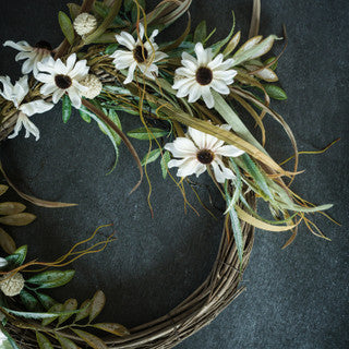 Mixed Black-Eyed Susan Wreath