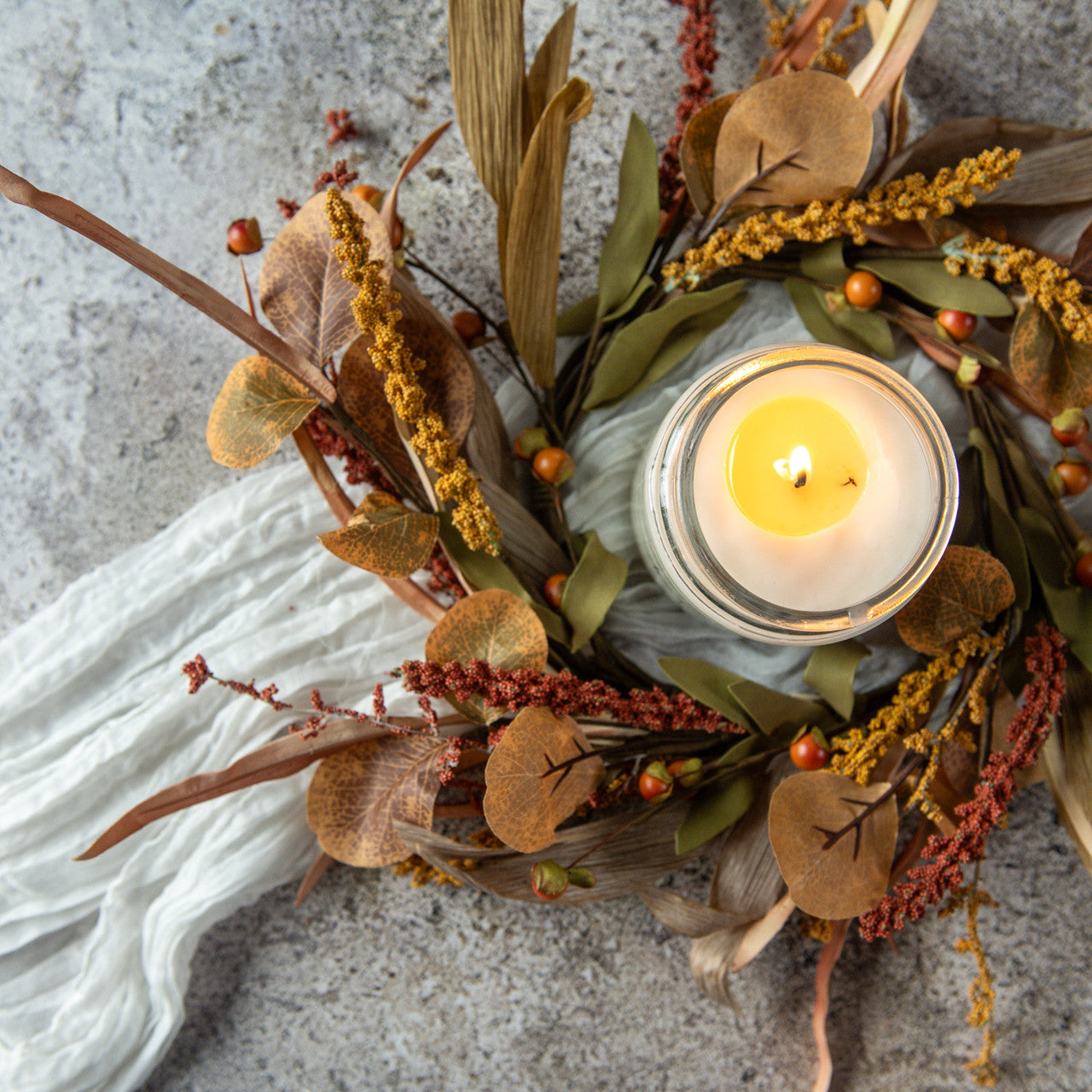 Mixed Heather Candle Ring w/ Berries