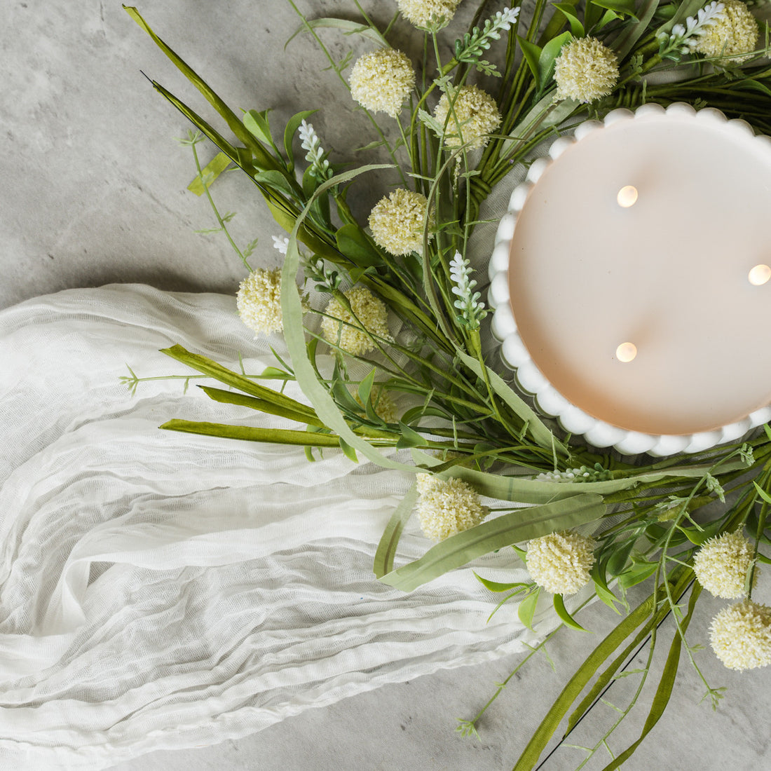 Pom Pom Candle Ring
