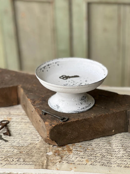 6.75" Cream Pedestal Plate