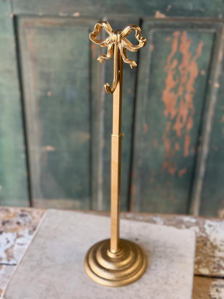 Bowtie Wreath Holder
