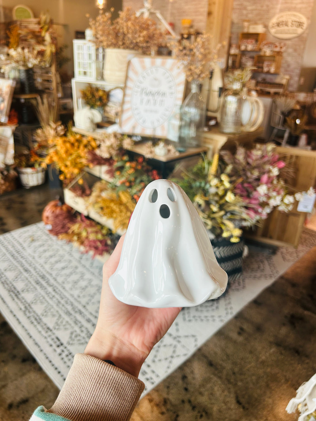 White LED Ceramic Ghost