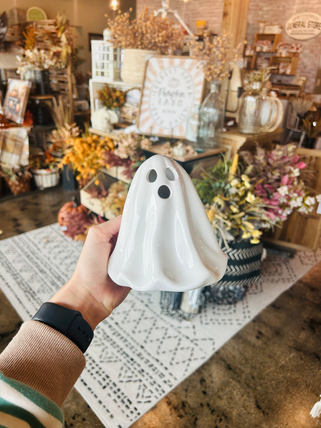 White LED Ceramic Ghost