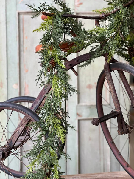 Prickly Pine Garland