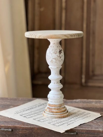Landon Pedestal