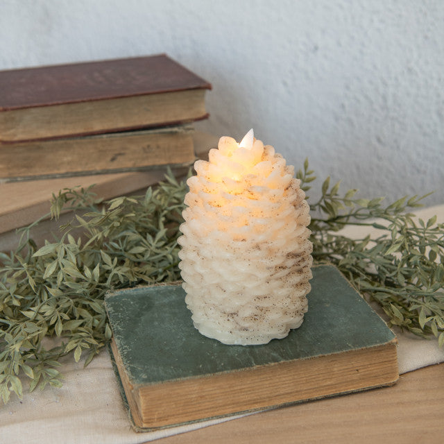 Pinecone Candle