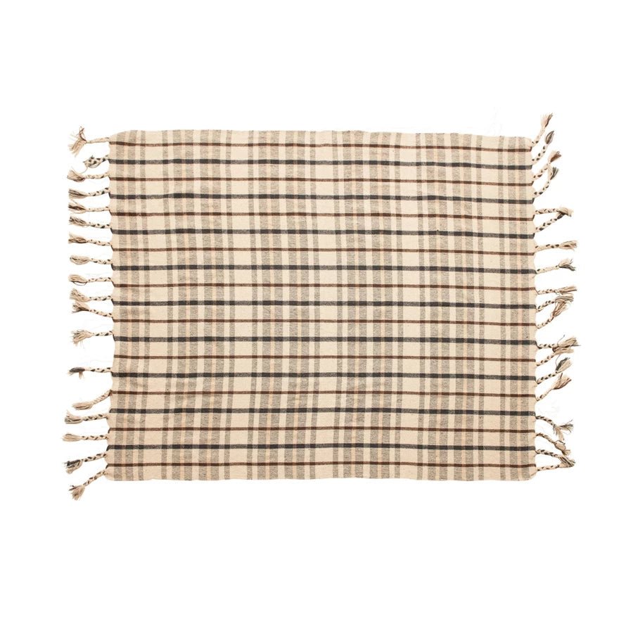 Plaid Throw With Tassels