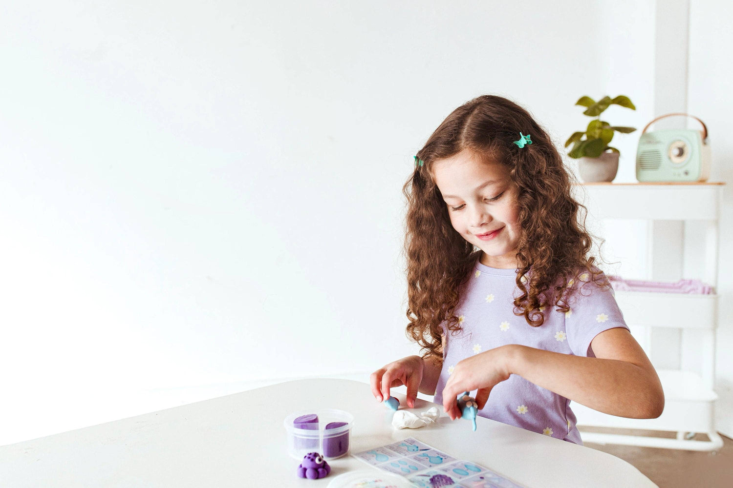 Creatibles Air Dry Clay Kit - Dino Pals