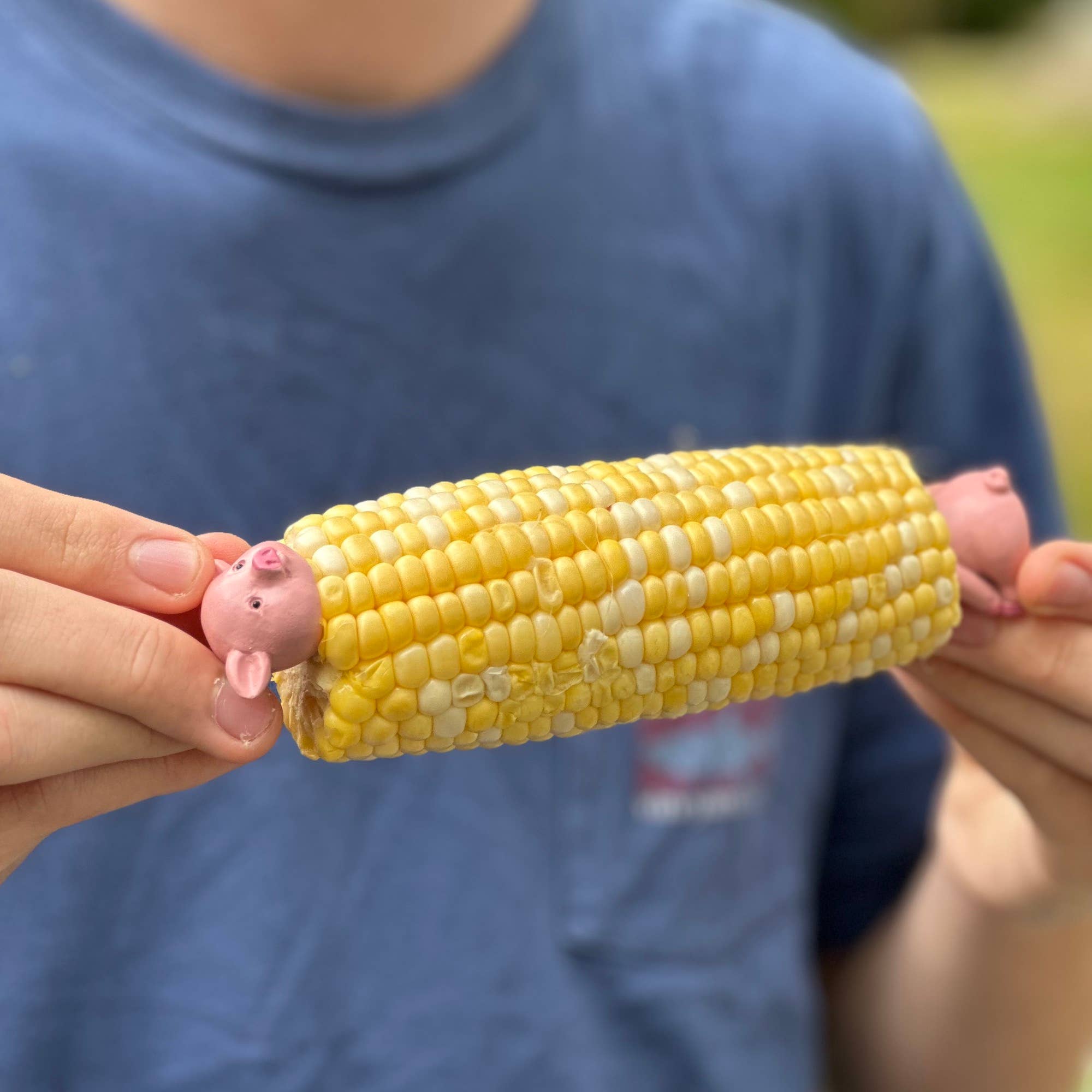 Outset Piglets Corn Holders, Set of 8