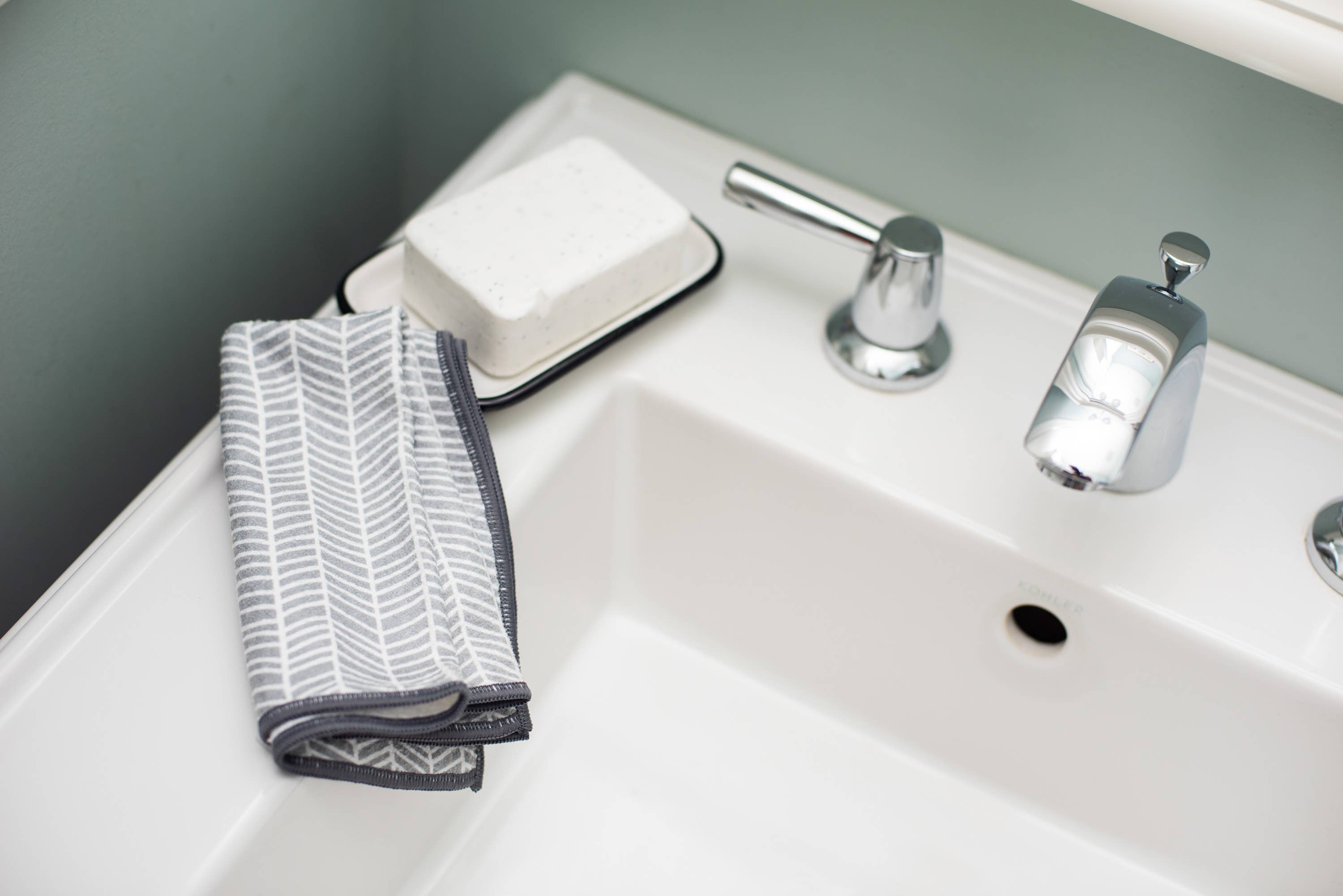 Mighty Minis Towel Set - Branches in Grey (set of 3)