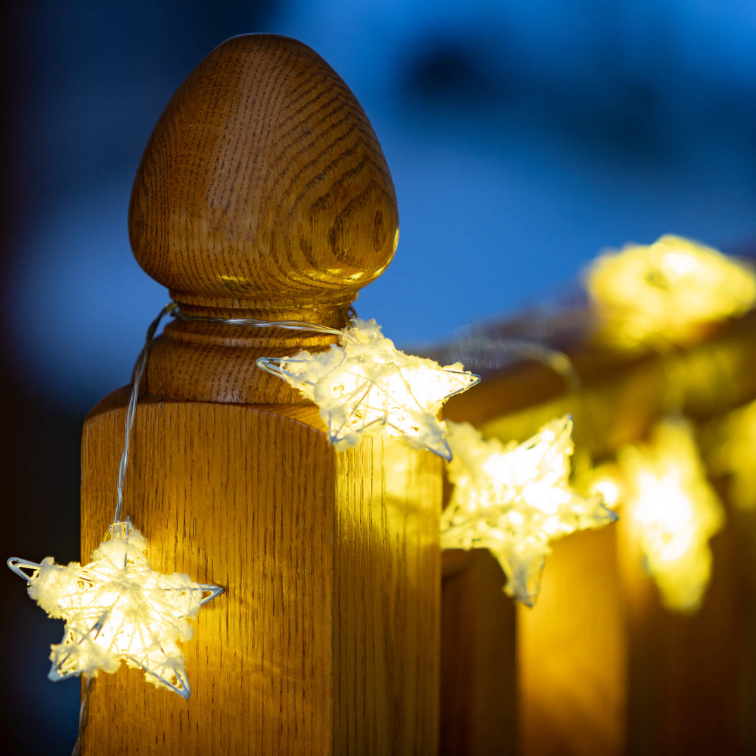 Lighted Star Garland