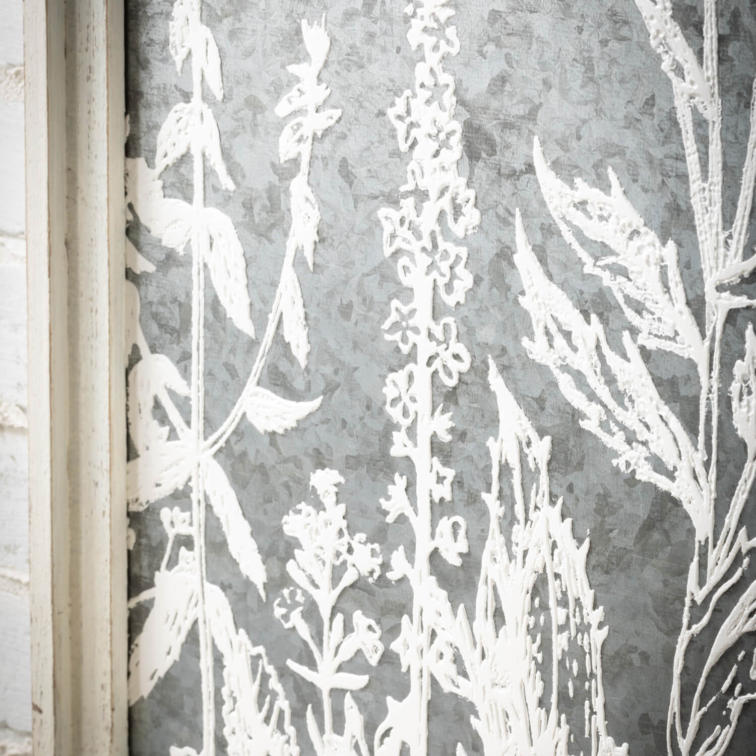 Metal Floral Wall Décor