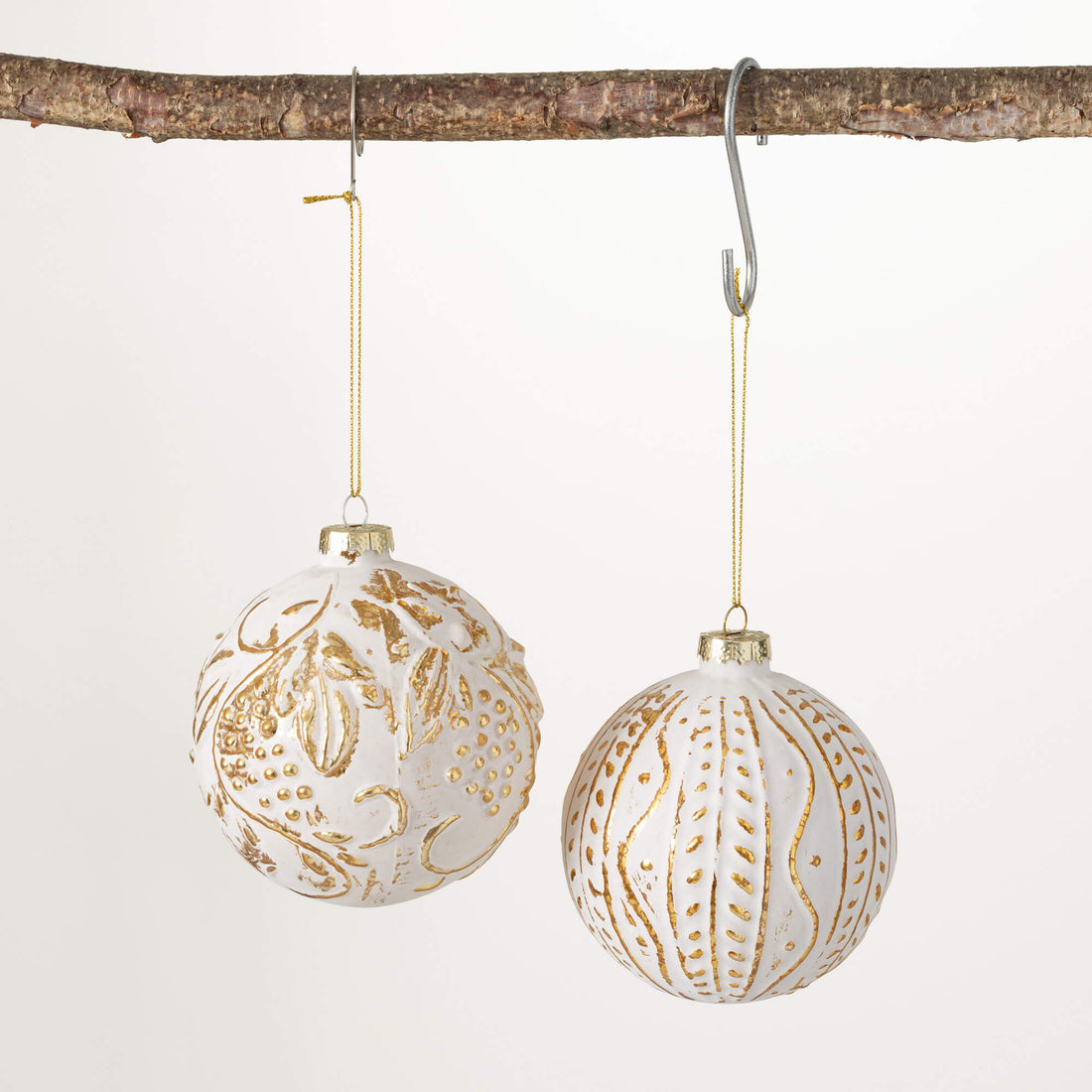 Embossed Ball Ornament