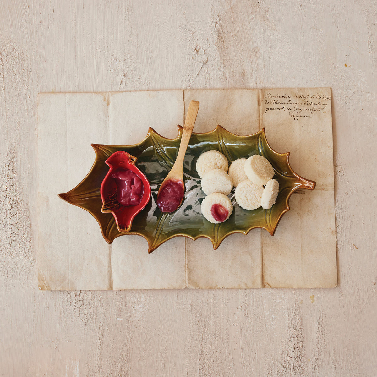 Holly Leaf Serving Set