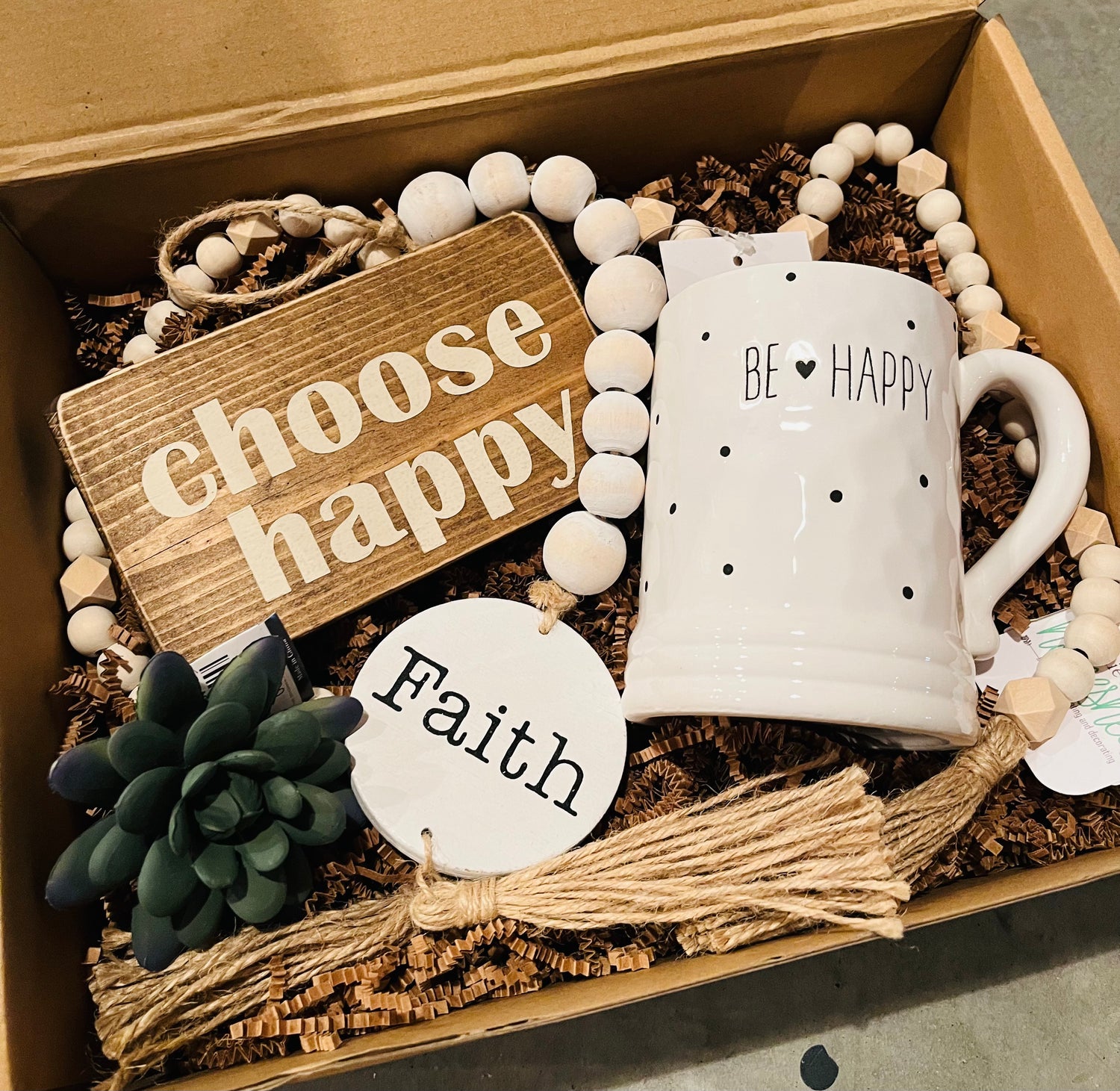 Be Happy Gift Box