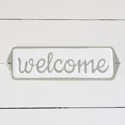 WELCOME GREY STREET SIGN