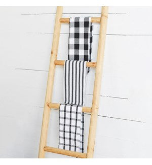 Black and white dish towels